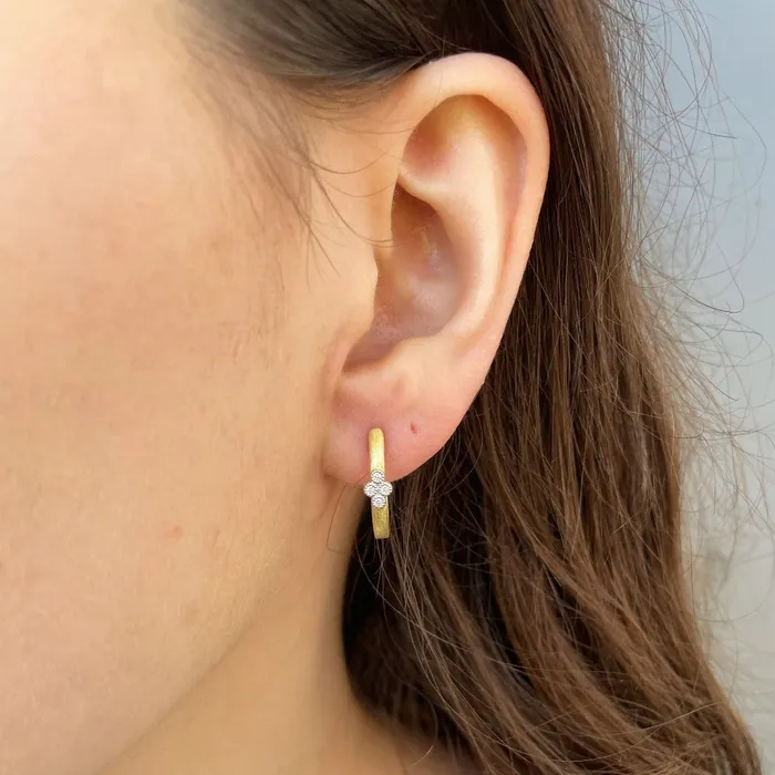 Earrings Jude Frances Jude Frances Provence Oval Hoop Earrings