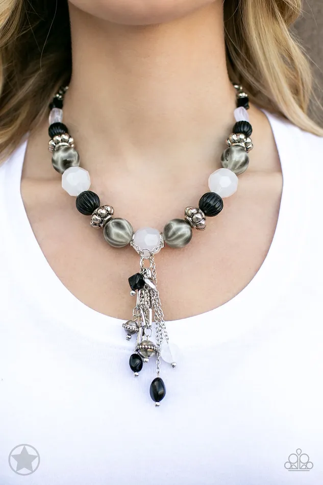 Necklaces Paparazzi Jewelry Paparazzi Necklace Blockbuster Break a Leg Black