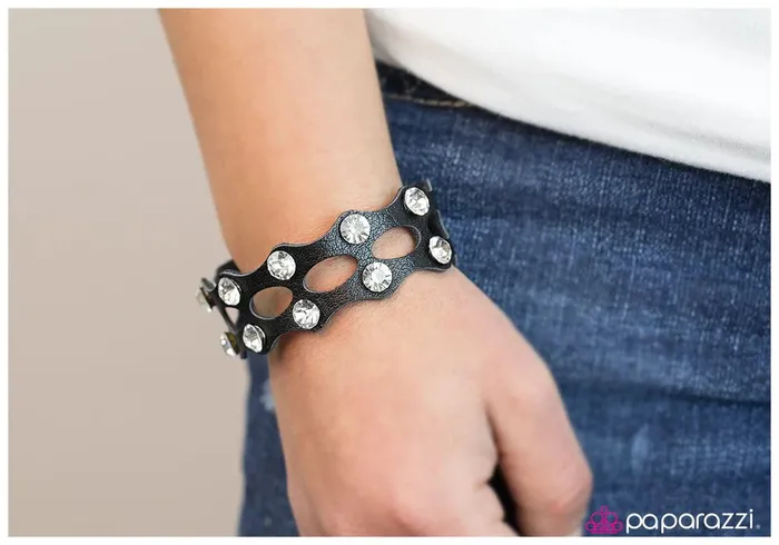 Paparazzi Jewelry Bracelets Paparazzi Bracelet Wild Card Black