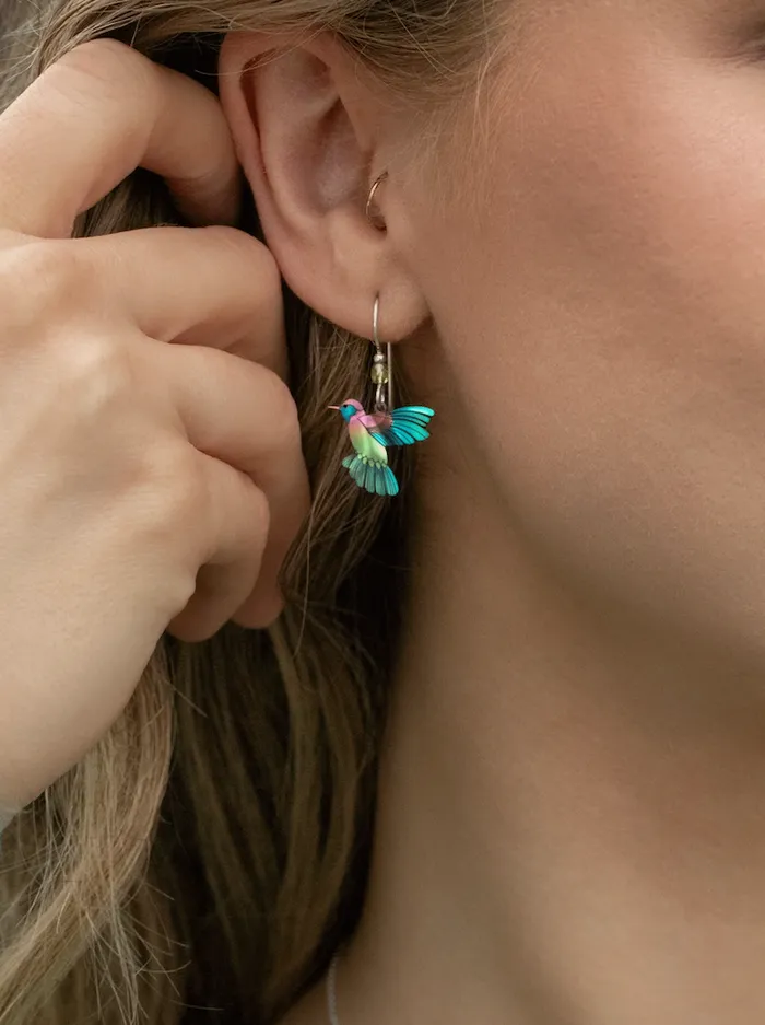 Picaflor Earrings in Living Coral Holly Yashi Earrings